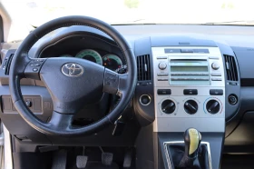 Toyota Corolla verso 2.2 D | Auto.bg — изображение 8