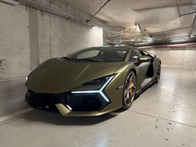 ������ Lamborghini Revuelto