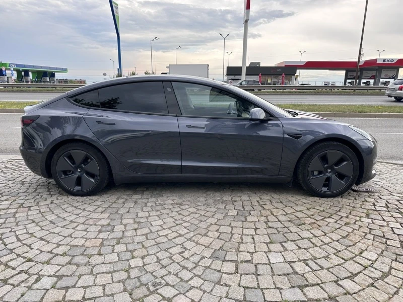 Tesla Model 3 Long Range/4x4/Dual motor/40 хил.км.!!!, снимка 8 - Автомобили и джипове - 41461583