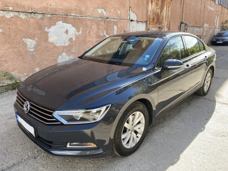 VW Passat 1, 5 TSI 2019г, снимка 1 - Автомобили и джипове - 42757068