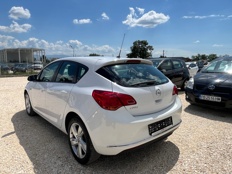 Opel Astra 1.4 i, ГАЗ, 140к.с, ЛИЗИНГ, снимка 5 - Автомобили и джипове - 46008386