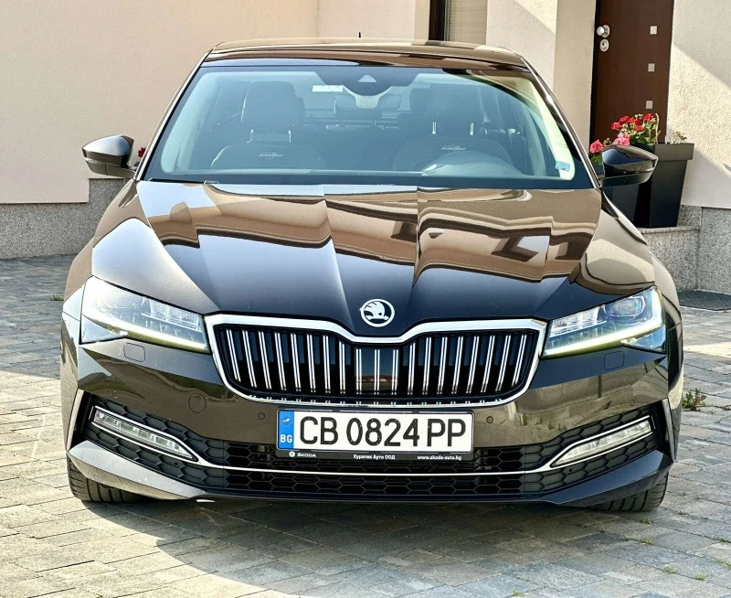 Skoda Superb, снимка 3 - Автомобили и джипове - 47174286