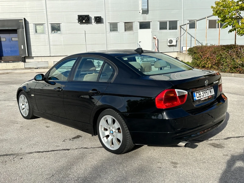 BMW 320 D Седан, снимка 3 - Автомобили и джипове - 47518511