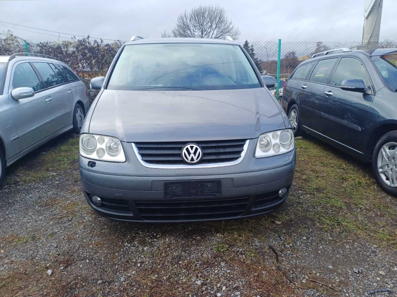 VW Touran 2.0d 140ps, снимка 2 - Автомобили и джипове - 48207831