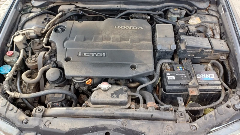 Honda Accord 2.2 i-ctdi Facelift, снимка 10 - Автомобили и джипове - 48309921