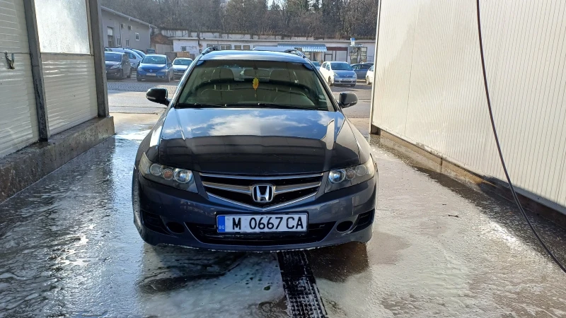 Honda Accord 2.2 i-ctdi Facelift, снимка 1 - Автомобили и джипове - 48309921