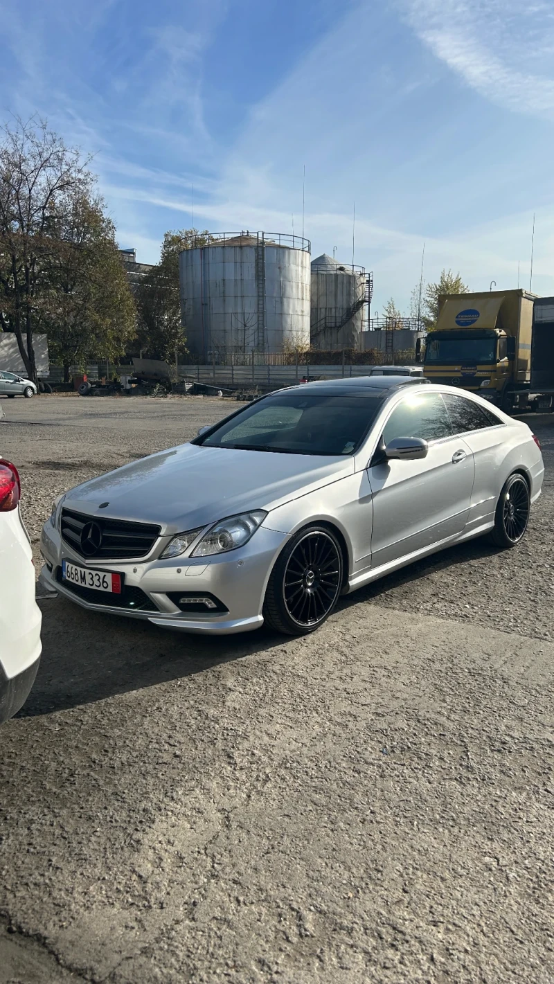 Mercedes-Benz E 350 AMG регистриран, снимка 4 - Автомобили и джипове - 48600780