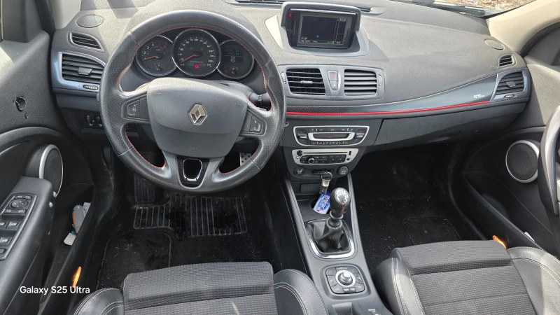 Renault Megane 1.5d, снимка 11 - Автомобили и джипове - 49521883