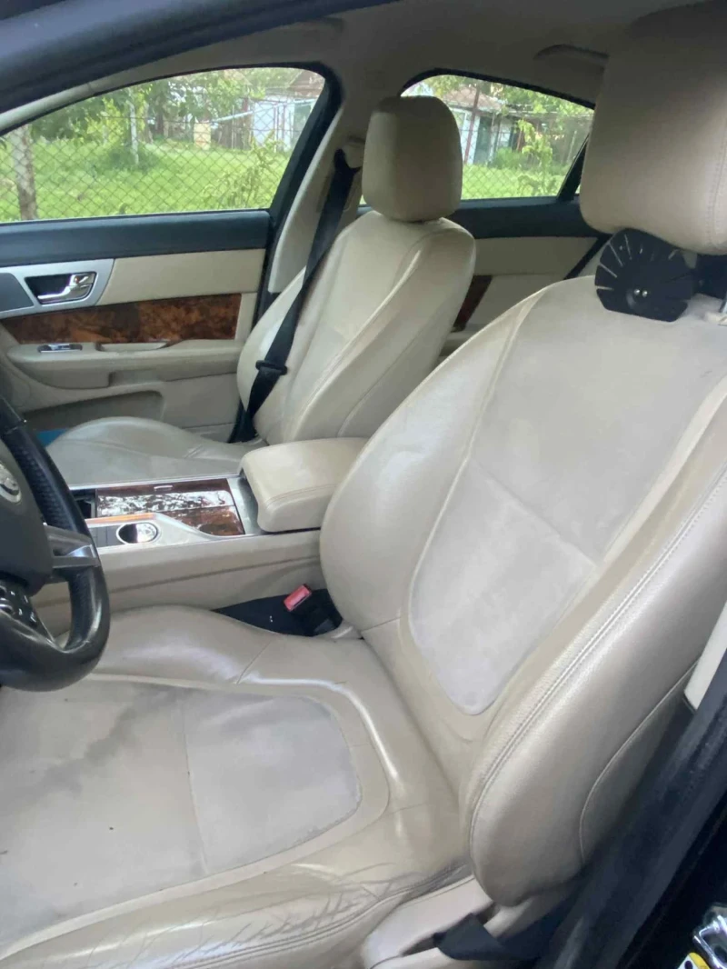 Jaguar Xf, снимка 14 - Автомобили и джипове - 52153477