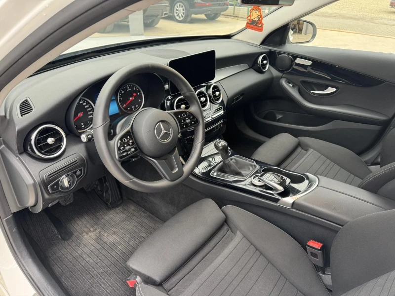 Mercedes-Benz C 220 d* 160ps* 6ск* Facelift* LED* НАВИ* Теглич* , снимка 9 - Автомобили и джипове - 51922961