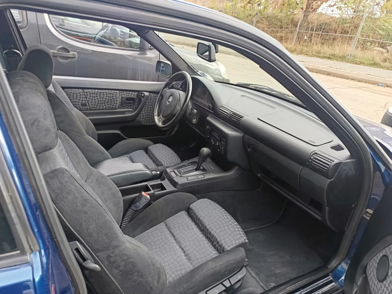 BMW 323 323 TI, снимка 8 - Автомобили и джипове - 52508067