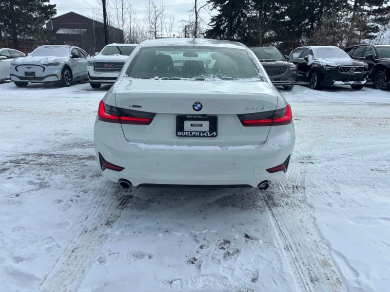 BMW 330 * xDrive * CARFAX * ПОДГРЕВИ * ЗАДНА КАМЕРА, снимка 4 - Автомобили и джипове - 53293988