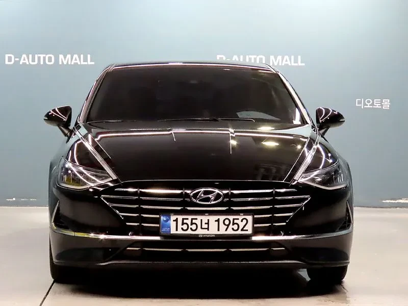 Hyundai Sonata 2.0 Premium, снимка 3 - Автомобили и джипове - 56408763