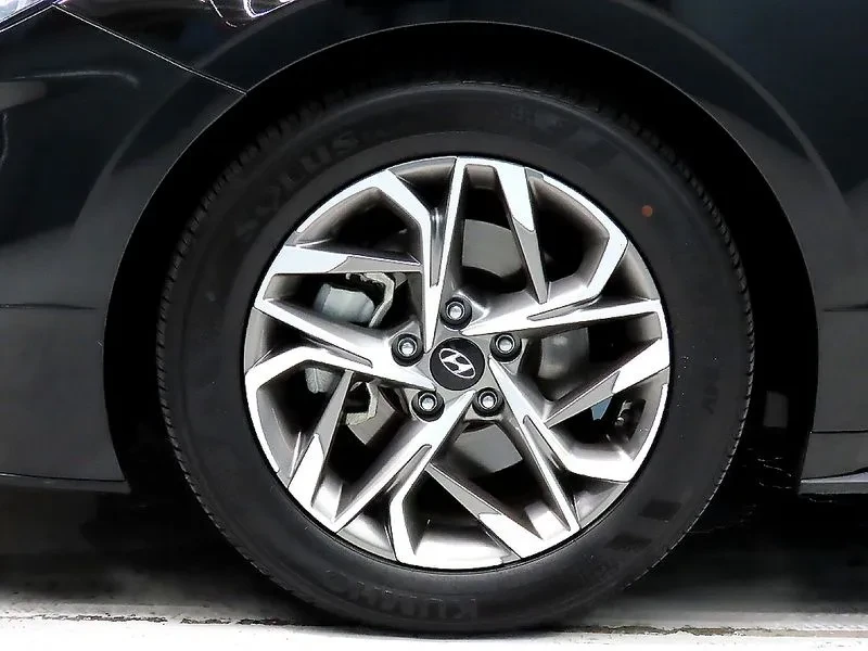 Hyundai Sonata 2.0 Premium, снимка 5 - Автомобили и джипове - 56408763