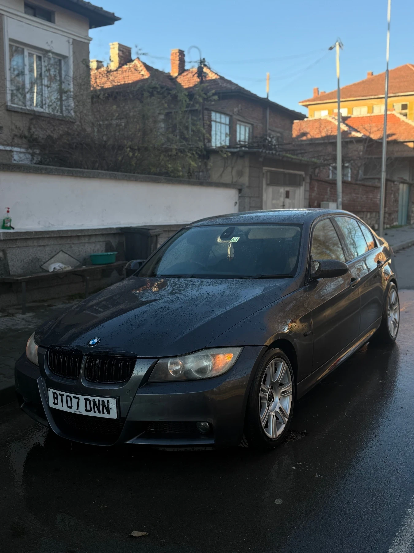 BMW 320, снимка 1