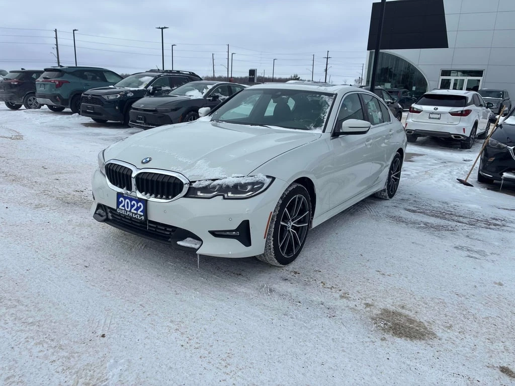 BMW 330 * xDrive * CARFAX * ПОДГРЕВИ * ЗАДНА КАМЕРА, снимка 1
