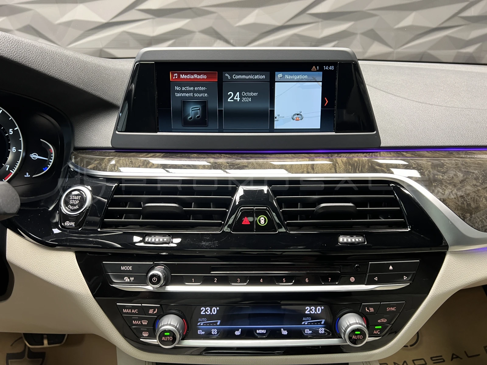 BMW 550 i xDrive M-pack HeadUp* 360*  | Mobile.bg   12