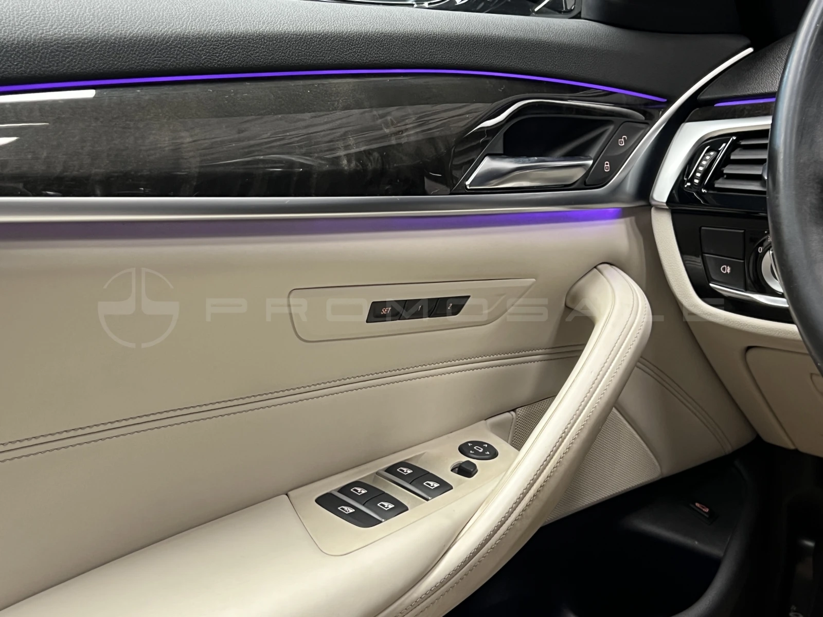 BMW 550 i xDrive M-pack HeadUp* 360*  | Mobile.bg   14