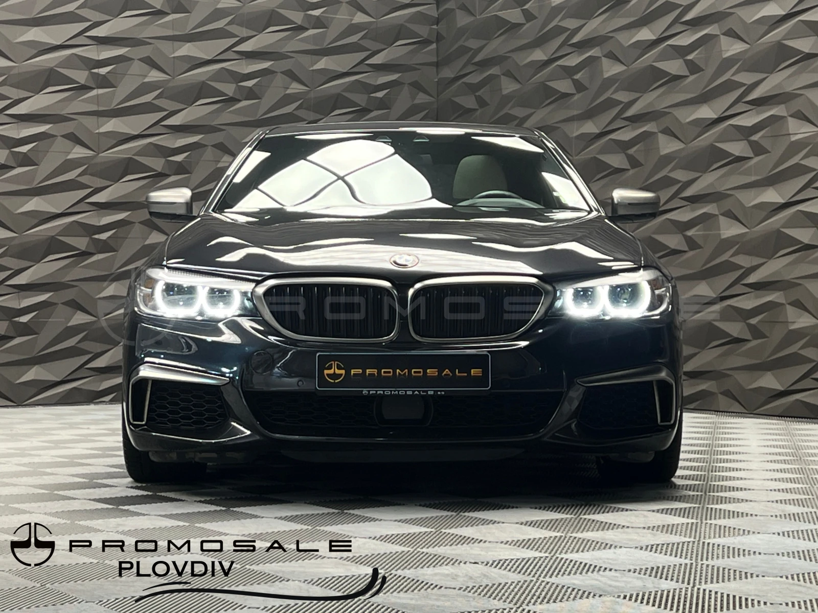 BMW 550 i xDrive M-pack HeadUp* 360* Подгрев - изображение 2