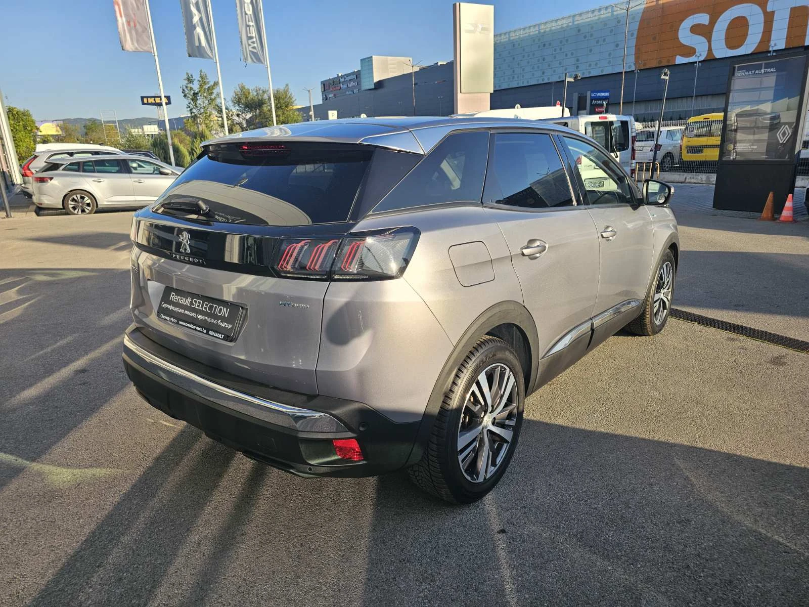 Peugeot 3008 1.6 Plug-In Hybrid 180 hp - изображение 5
