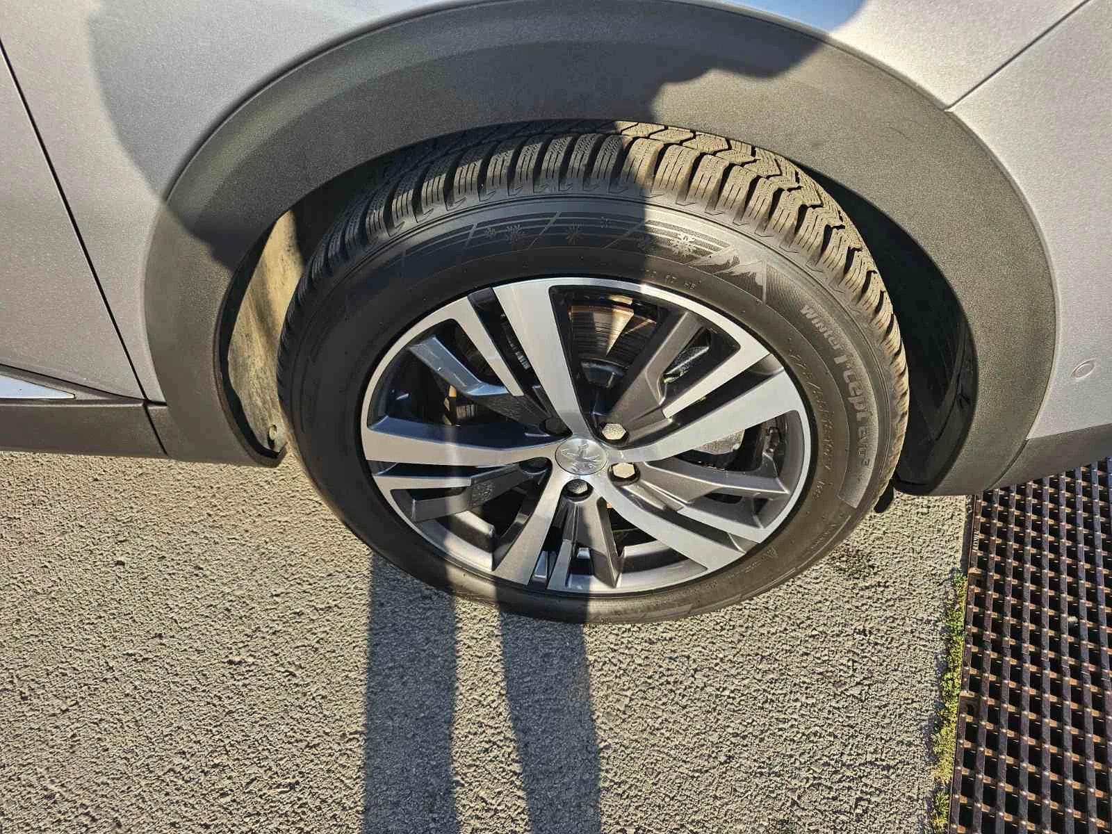 Peugeot 3008 1.6 Plug-In Hybrid 180 hp | Mobile.bg   16