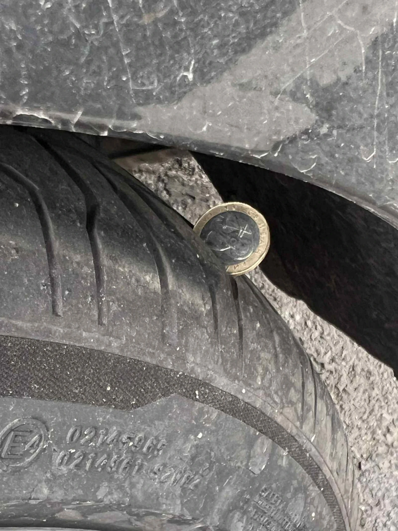 BMW 320  - изображение 7