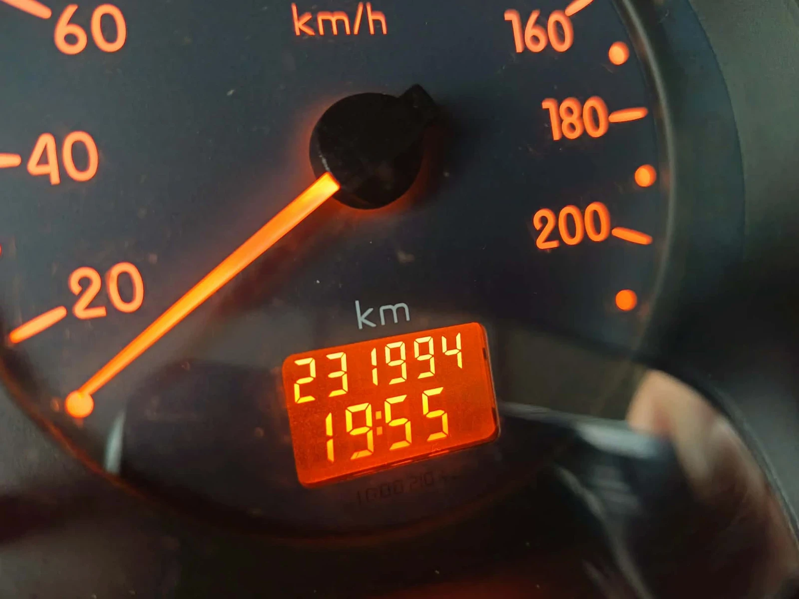 Renault Kangoo 1.6 газ/бензин - изображение 9