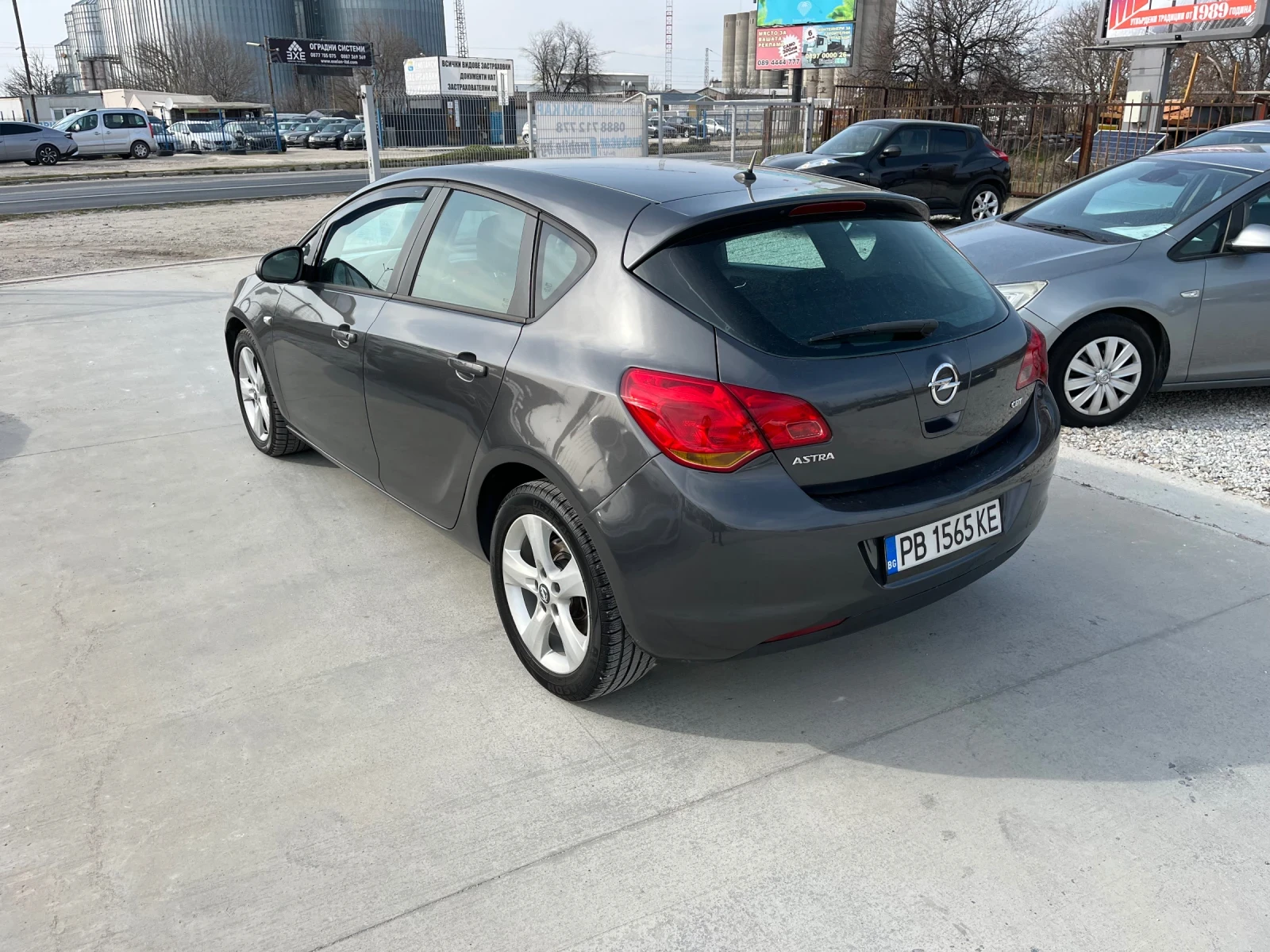 Opel Astra 1, 7 D 125 ps - изображение 4