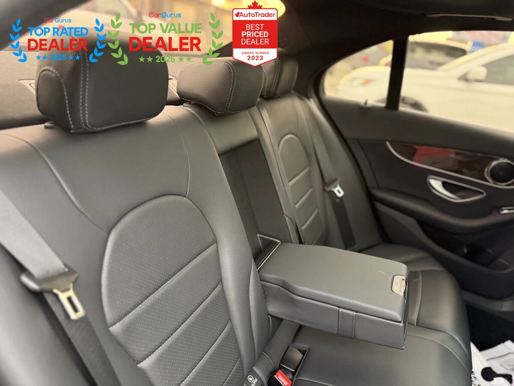 Mercedes-Benz 300 AMG PKG/PANO/360 CAMERA/AMBIENT LIGHT, снимка 11 - Автомобили и джипове - 53709517