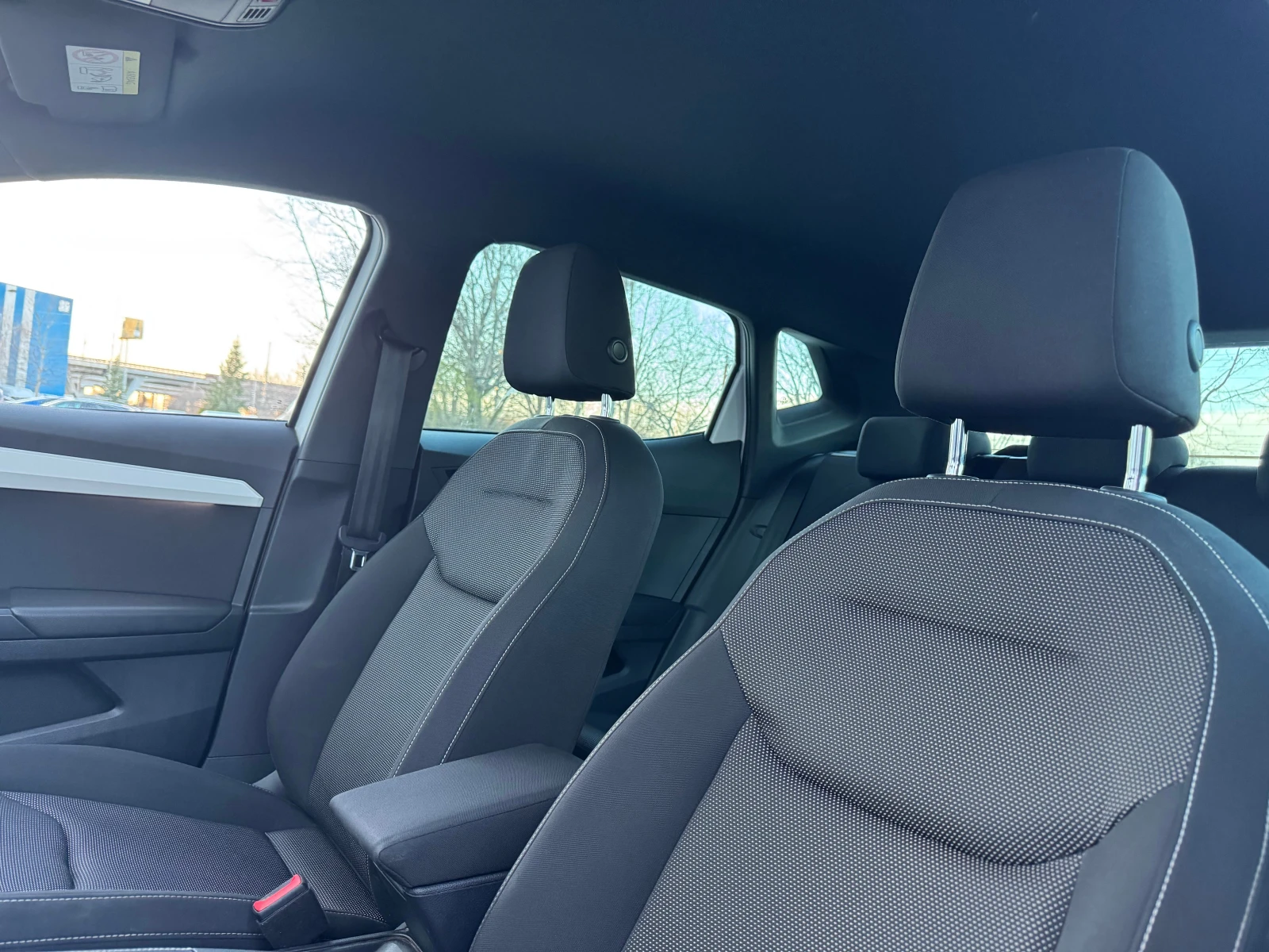 Seat Ibiza TSI 115 к.с Xcellence, снимка 9 - Автомобили и джипове - 53828305