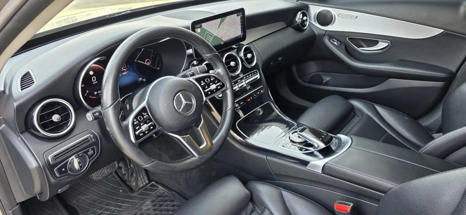 Mercedes-Benz C 220 SW Auto Premium, снимка 17 - Автомобили и джипове - 53871026