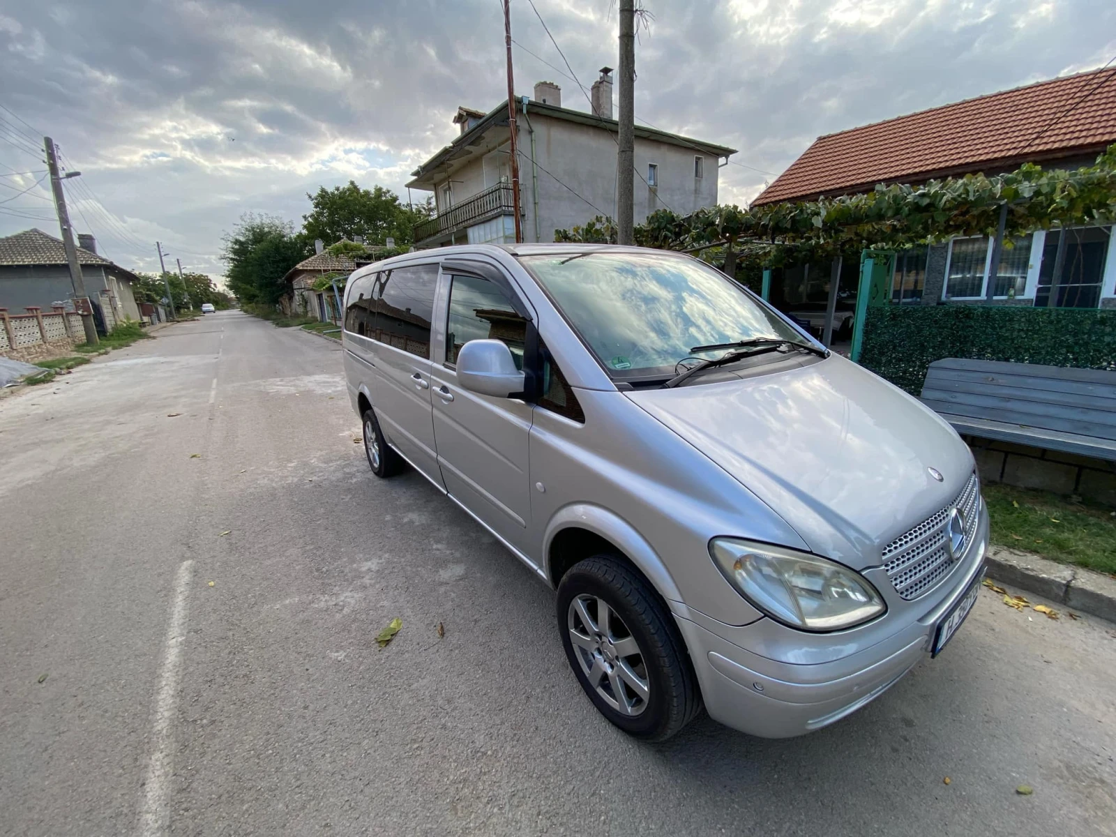 Mercedes-Benz Viano 2200, снимка 4 - Автомобили и джипове - 53983613