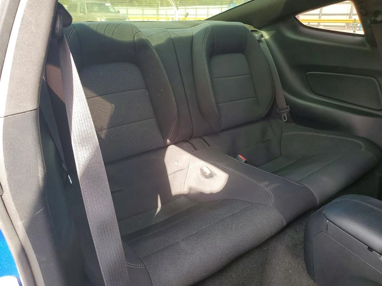 Ford Mustang 3.7l, снимка 10 - Автомобили и джипове - 54002315