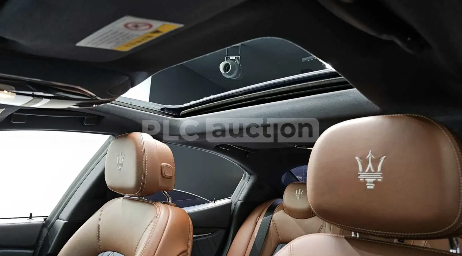 Maserati Ghibli, снимка 16 - Автомобили и джипове - 54044208