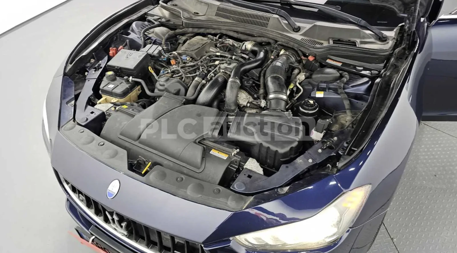 Maserati Ghibli, снимка 6 - Автомобили и джипове - 54044208