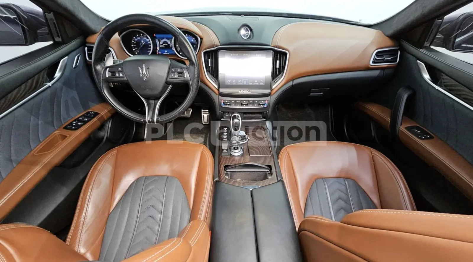 Maserati Ghibli, снимка 7 - Автомобили и джипове - 54044208