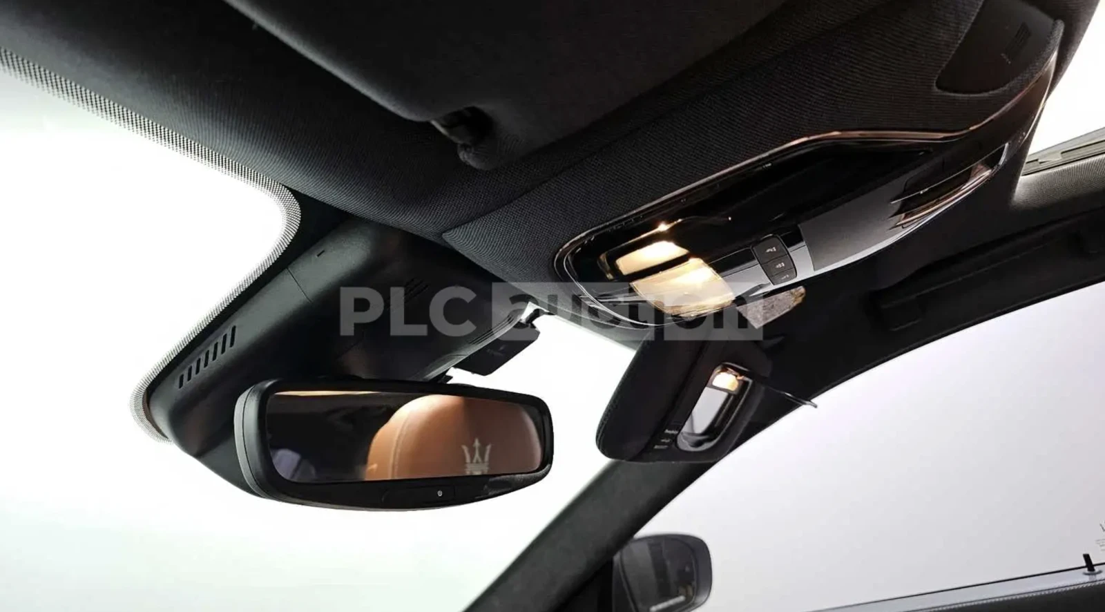 Maserati Ghibli, снимка 15 - Автомобили и джипове - 54044208