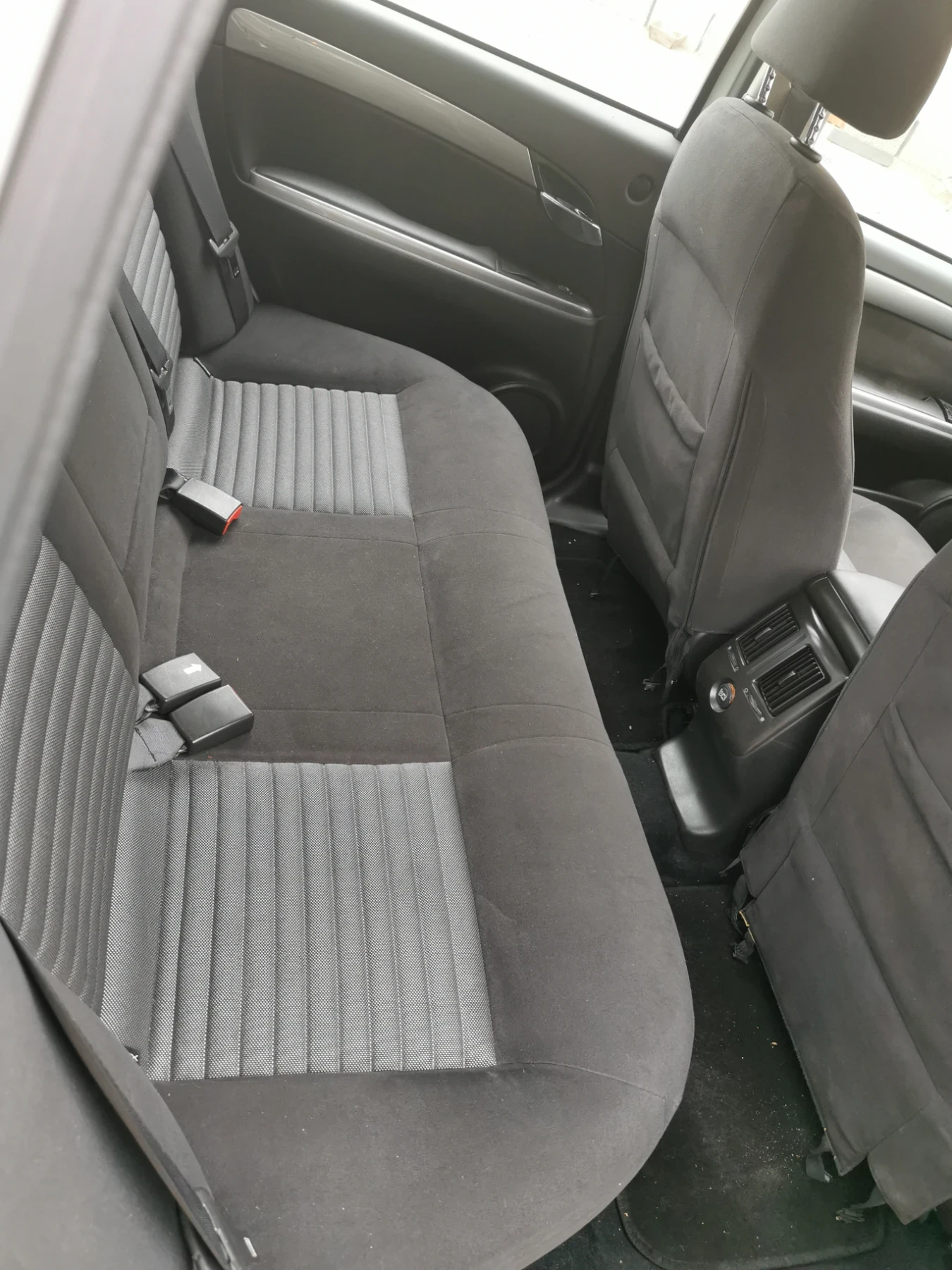 Fiat Croma 1.9Mjet avtomat, снимка 12 - Автомобили и джипове - 54123865