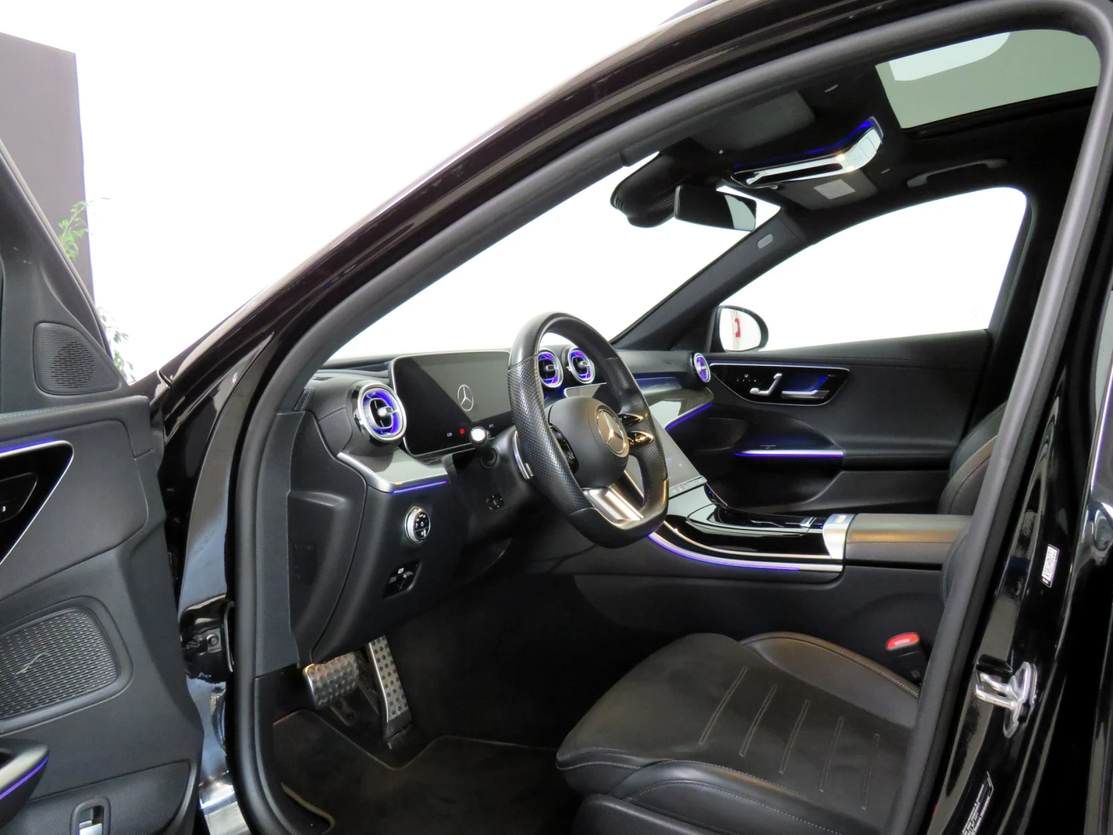 Mercedes-Benz C 300, снимка 6 - Автомобили и джипове - 54139462