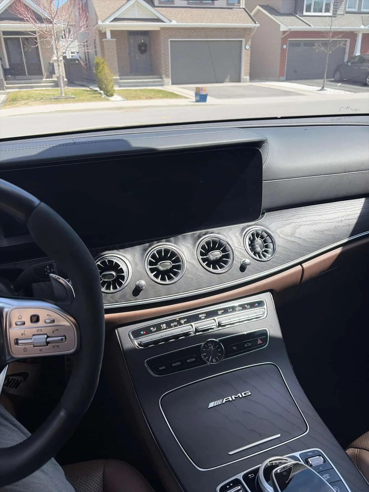 Mercedes-Benz AMG GT C * E 63 S * PANO* KEYLESS* ПОДГРЕВ* , снимка 8 - Автомобили и джипове - 54301926