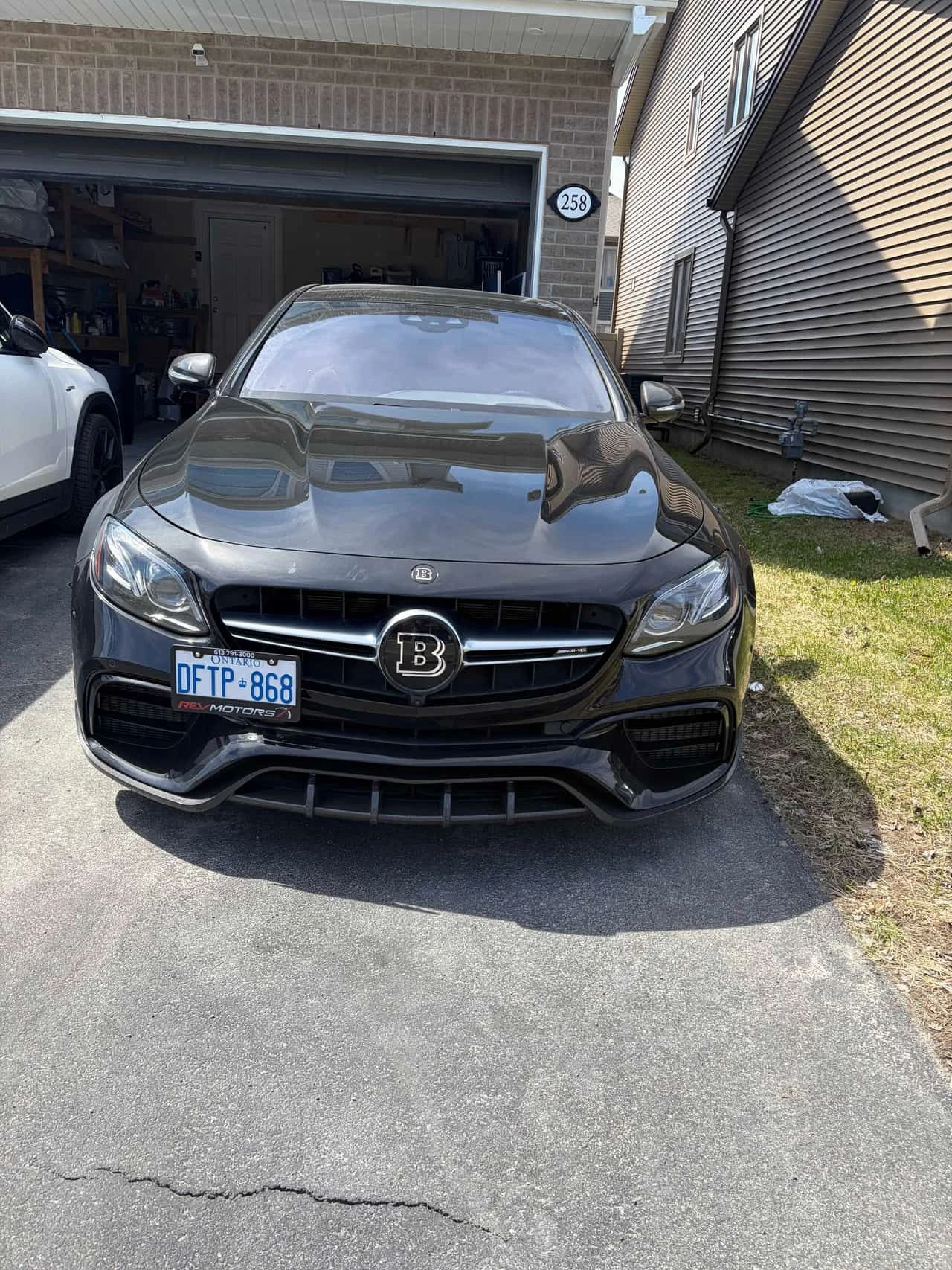 Mercedes-Benz AMG GT C * E 63 S * PANO* KEYLESS* ПОДГРЕВ* , снимка 5 - Автомобили и джипове - 54301926