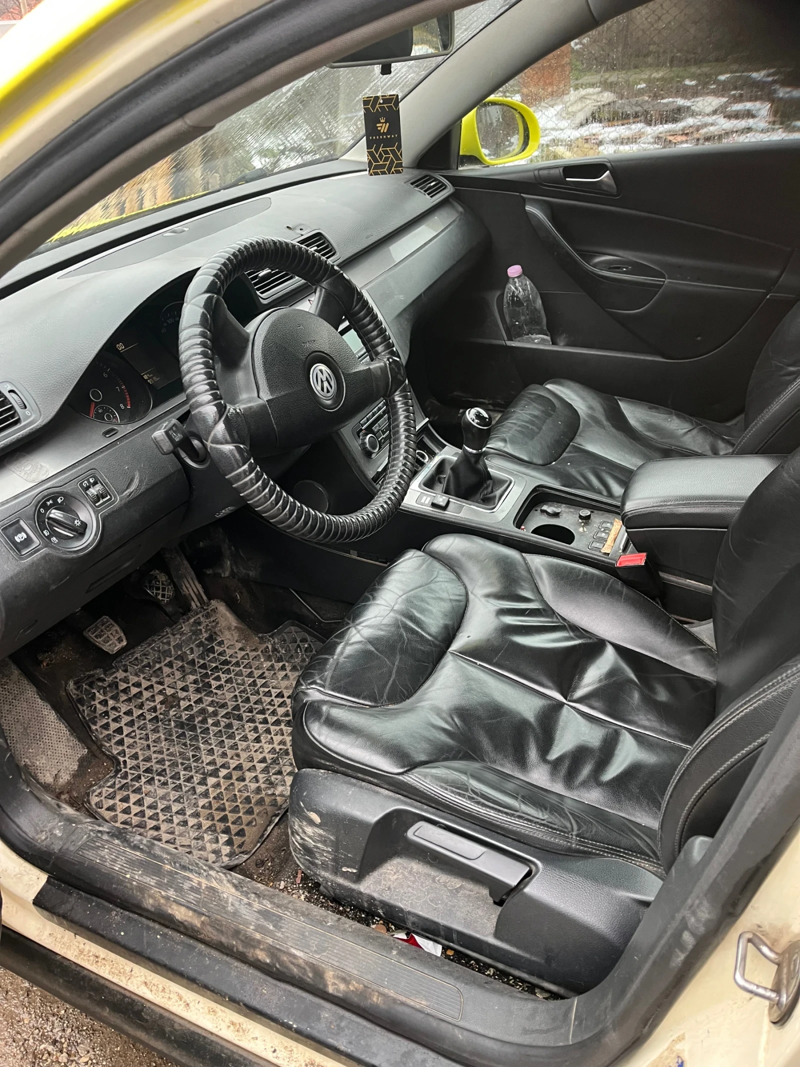 VW Passat 6, снимка 7 - Автомобили и джипове - 54675733