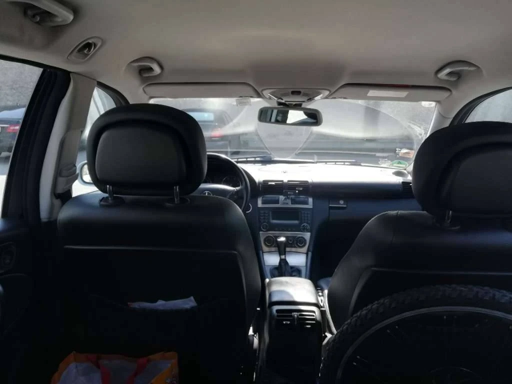Mercedes-Benz C 200, снимка 2 - Автомобили и джипове - 54813188