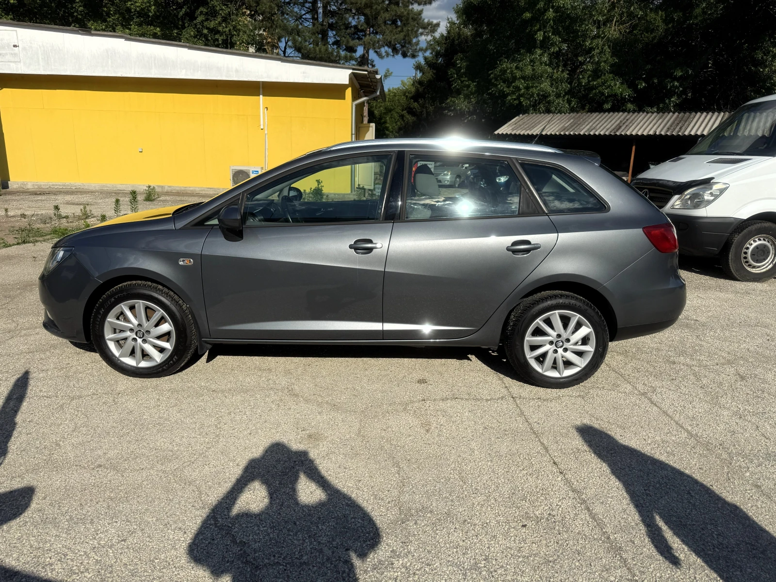 Seat Ibiza 1.6 TDI 105 к.с., снимка 3 - Автомобили и джипове - 54987600