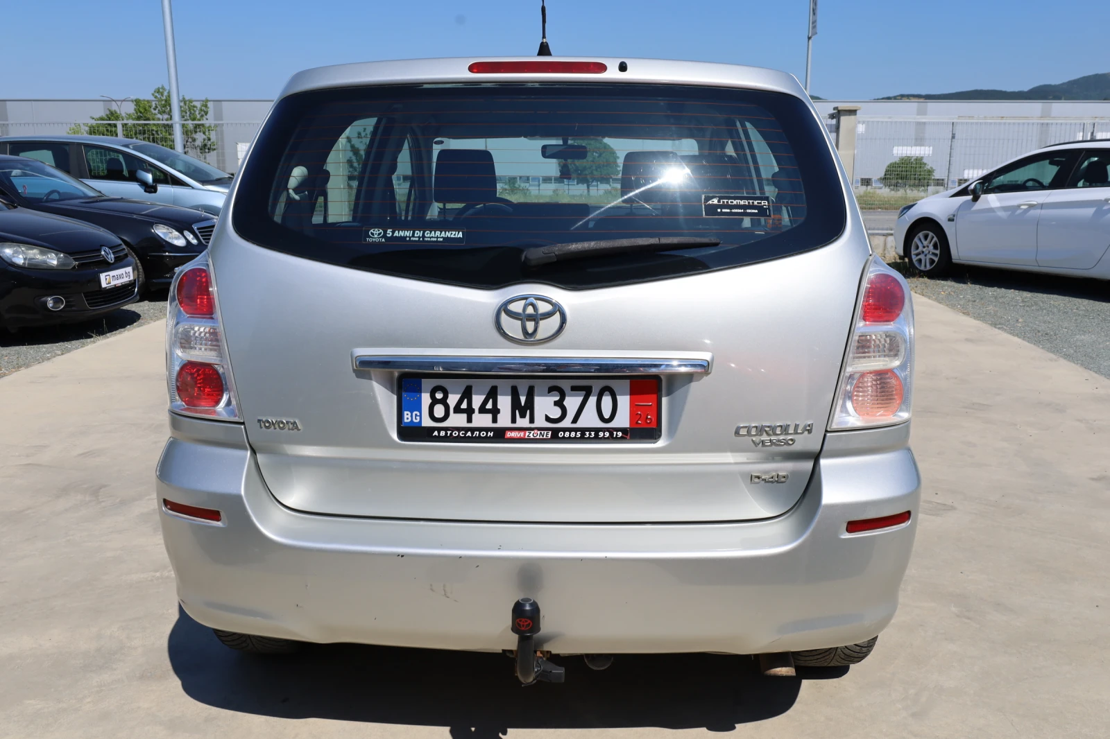 Toyota Corolla verso 2.2 D, снимка 3 - Автомобили и джипове - 55068466