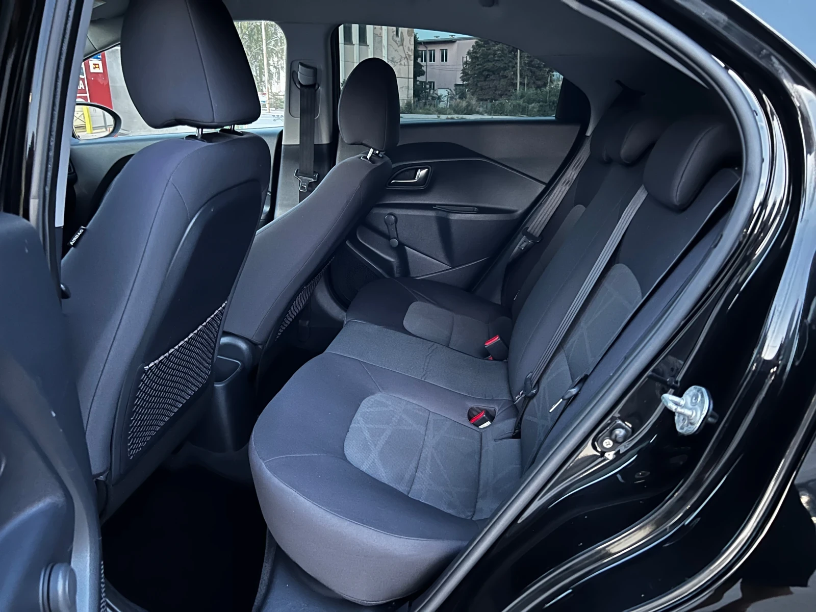 Kia Rio 1.4i 109hp, снимка 12 - Автомобили и джипове - 55418201