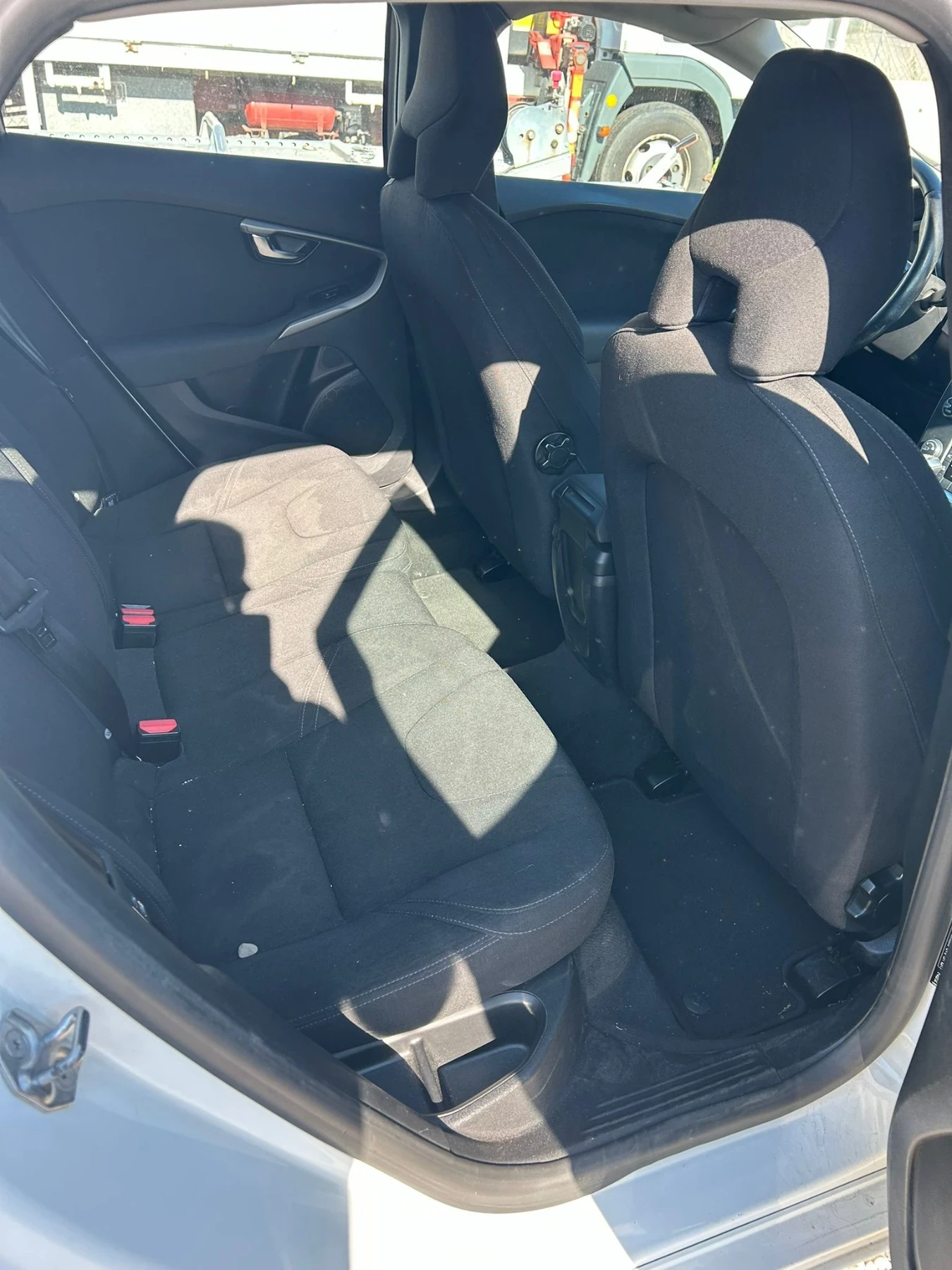 Volvo V40, снимка 5 - Автомобили и джипове - 55662280