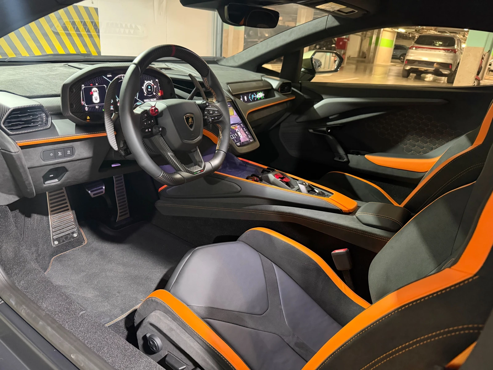 Lamborghini Revuelto �������* Ad Personam* ��� | Mobile.bg � ����������� 12