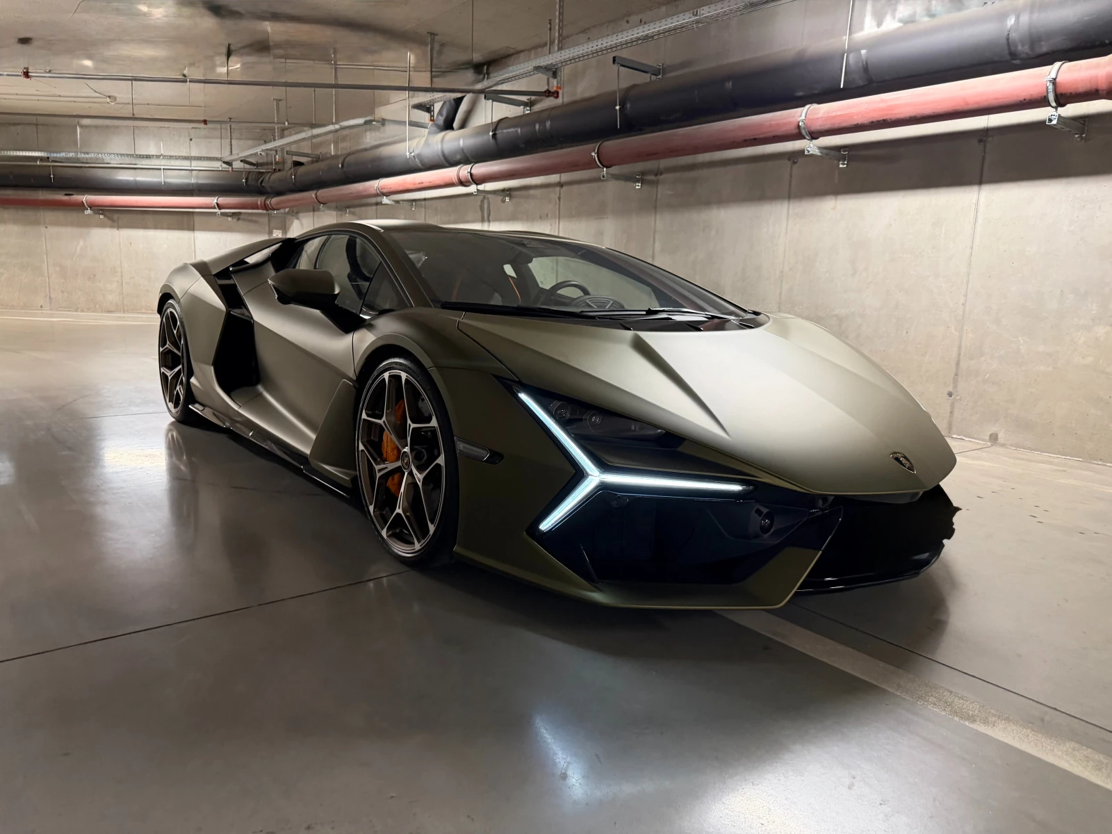 Lamborghini Revuelto �������* Ad Personam* ��� | Mobile.bg � ����������� 4