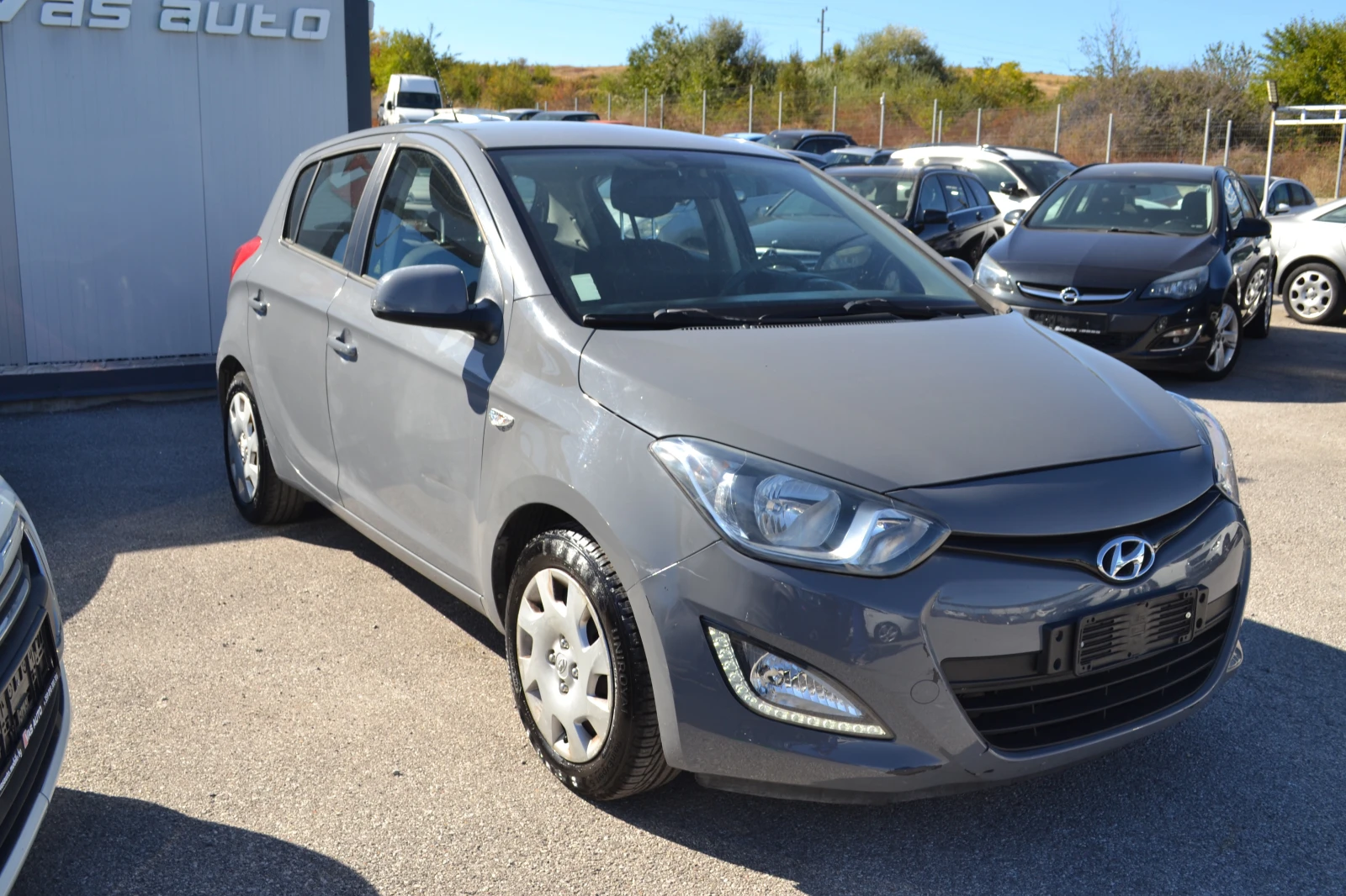 Hyundai I20 1.2-GAZZ, снимка 3 - Автомобили и джипове - 56337261